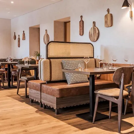 Valaisia Montana, A Faern Collection 4* Crans-Montana