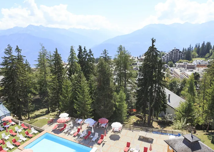 Valaisia Montana, A Faern Collection