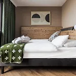Valaisia Montana, A Faern Collection Hotel Crans-Montana